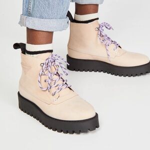 Last Rocky Nubuck Leather Lug Sole Boots - Cream